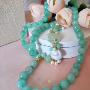 Collana Lunga di Giada