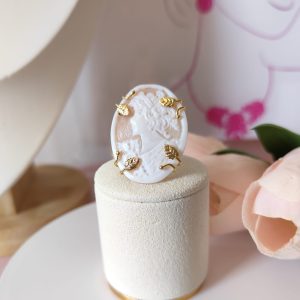 Anello con Cammeo Sardonico