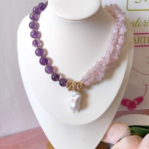 Collana Pietre Dure Rosa Con Ametista, Quarzo E Perla Barocca