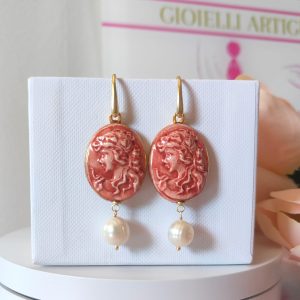 Cammeo Rosso in Ceramica e Perla di Fiume