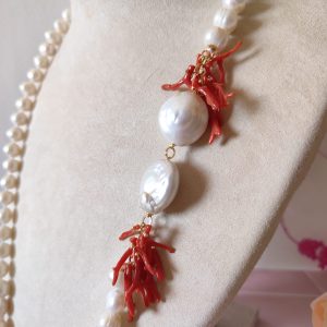 Collana Perle E Corallo Naturale Elegante E Luminosa