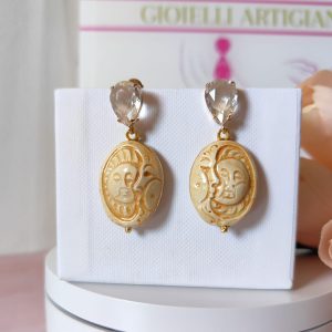 Orecchini Sole e Luna un Cammeo in Ceramica di Caltagirone
