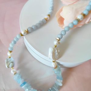Collana Acquamarina E Perle Con Ematite Elegante