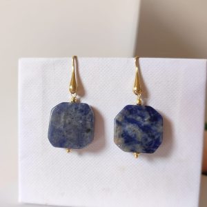 Orecchini In Sodalite Con Monachella Dorata