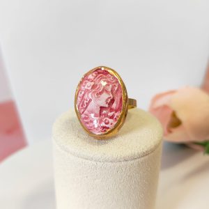 Anello Cammeo Rosa Intenso Regolabile