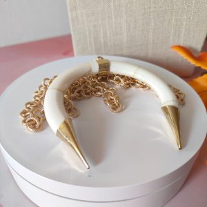 Collana Corno A Mezzaluna Con Catena Dorata