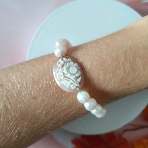 Bracciale Cammeo Floreale Con Perle Naturali