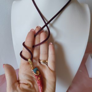Collana Corno in Ceramica Portafortuna Con Laccio Bordeaux