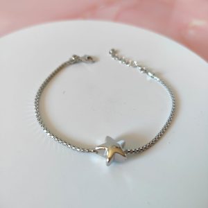 Bracciale Argento Con Stella – Eleganza Minimal E Luce Sofisticata