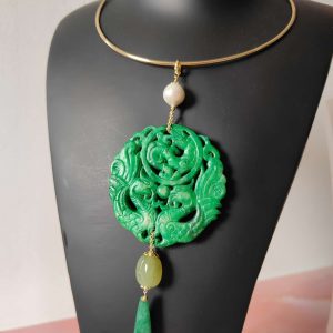 Ciondolo Mandala Verde In Giada Con Perla E Prehnite