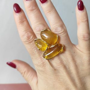 Anello Ambra Baltica Incastonata