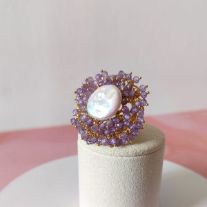 Anello Lilla Con Perla Barocca Regolabile In Ottone Dorato