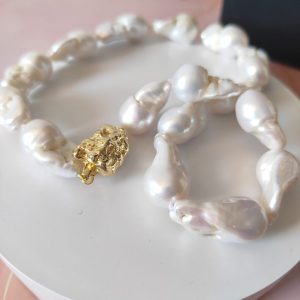 Collana Perle Barocche Oro – Girocollo Elegante