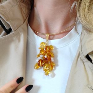 Girocollo Ambra E Perle In Acciaio Con Ambra Baltica