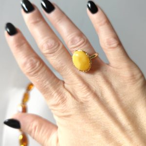Anello Ambra Baltica Eleganza in Argento Placcato Oro