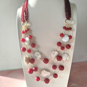 Collana Rubino Agata E Perle Multifilo Con Dettagli Dorati