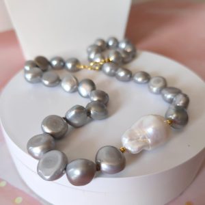 Girocollo Perle Grigie E Barocca | Collana Di Perle Elegante