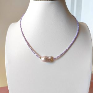 Girocollo Zirconi Con Barocca – Eleganza Minimalista Con Perla