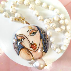 Perle E Ceramica Donna Collana Con Volto Dipinto E Perla