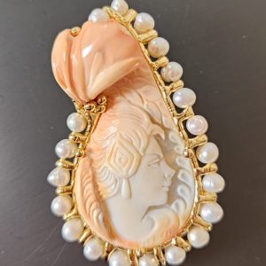 Cammeo 3D Con Perle Collana O Spilla In Argento Dorato