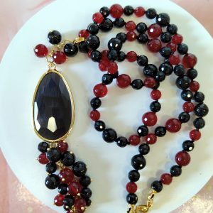 Collana Onice E Agata – Eleganza Intensa E Versatile