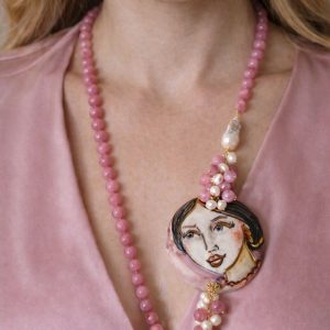 Collana Giada E Volto Donna Dipinto A Mano Su Ceramica