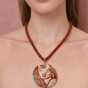 Ciondolo Volto Donna In Ceramica – Gioiello Artigianale Unico