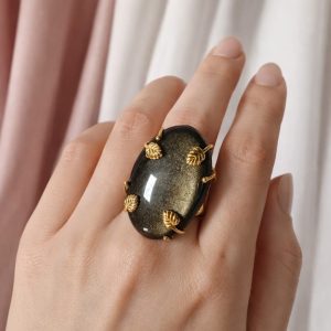 Anello Ossidiana Dorata Luminosa – Gioiello Scultura Artigianale