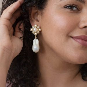 Orecchini Perle Barocche Eleganza Dorata Con Perle Naturali