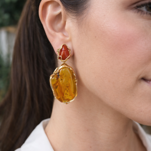 Orecchini Ambra E Corallo Naturale – Luce Baltica e Mediterranea