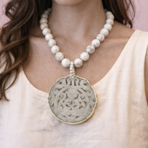 Collana Aulite Con Mandala In Giada Antica Intagliata