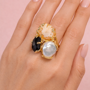 Anello Cammeo Onice E Perla – Ottone Regolabile 38x30 Mm