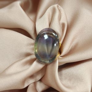 Anello Regolabile con Fluorite Naturale – Riflessi Unici Naturali