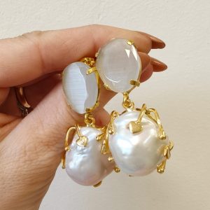 Orecchini Barocca E Pietra Bianca Occhio Di Gatto In Ottone