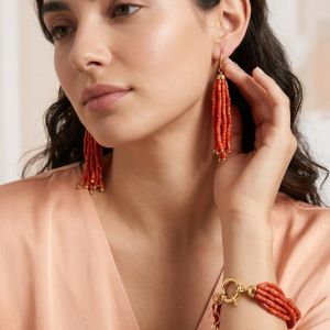 Coordinato Corallo Naturale Elegante Bracciale E Orecchini