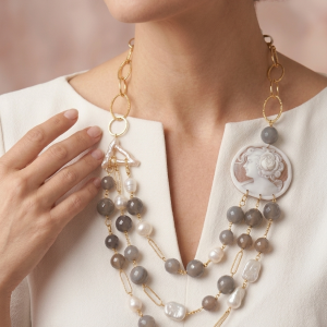 Collana Cammeo Con Agata E Perle Elegante