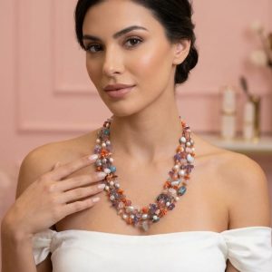 Collana Pietre E Perle – Multifilo Naturale Con Corallo
