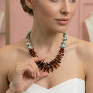 Collana Ambra e Larimar Naturale – Collana Artigianale Elegante