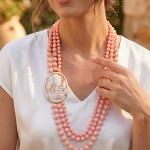 Collana Cammeo Rosa Corallo Elegante E Raffinata