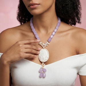 Collana Cammeo Con Giada Lilla Dal Fascino Unico