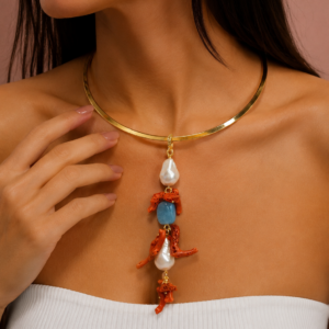 Ciondolo con Perle Barocche e Corallo Naturale con Giada Azzurra