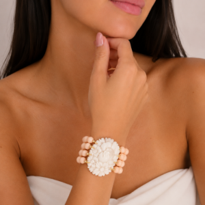 Bracciale Corallo Rosa e Cammeo Floreale