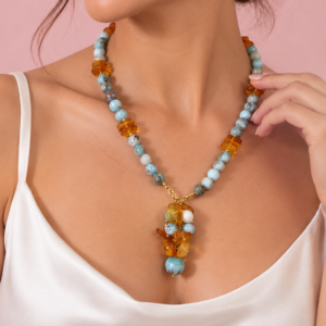 Collana Larimar e Ambra con Ciondolo a Grappolo